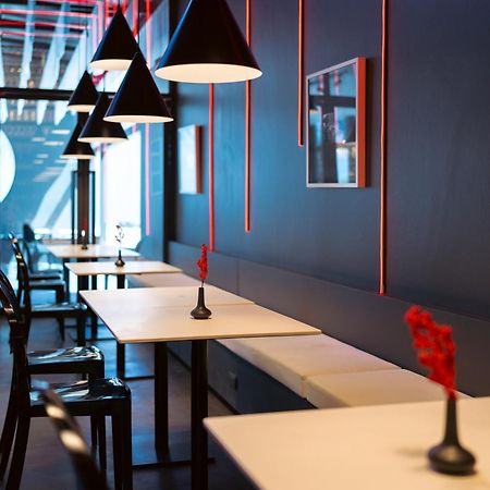 Foto Hotel Phuket Beachfront Εξωτερικό φωτογραφία The interior of the restaurant