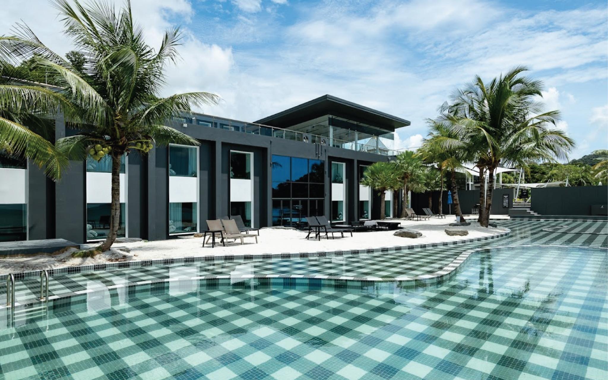 Foto Hotel Phuket Beachfront Εξωτερικό φωτογραφία The Village Koh Samui