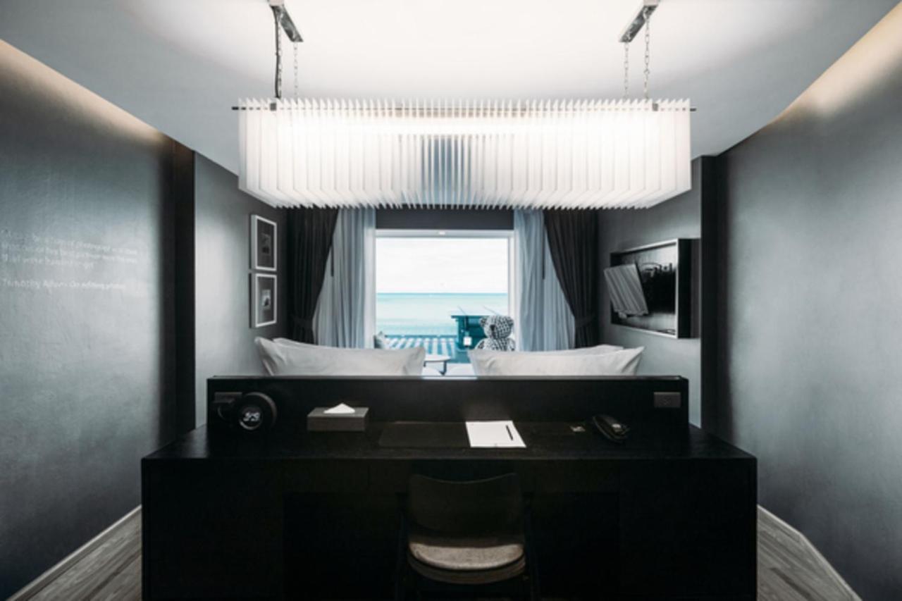 Foto Hotel Phuket Beachfront Εξωτερικό φωτογραφία