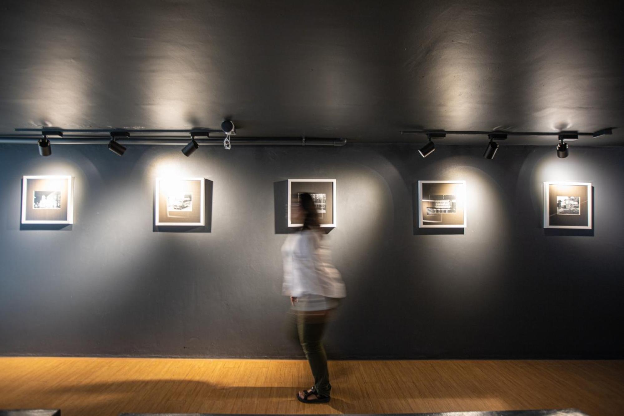 Foto Hotel Phuket Beachfront Εξωτερικό φωτογραφία A visitor at the exhibition