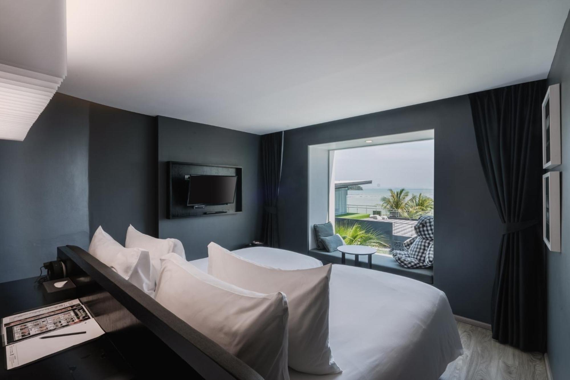 Foto Hotel Phuket Beachfront Εξωτερικό φωτογραφία