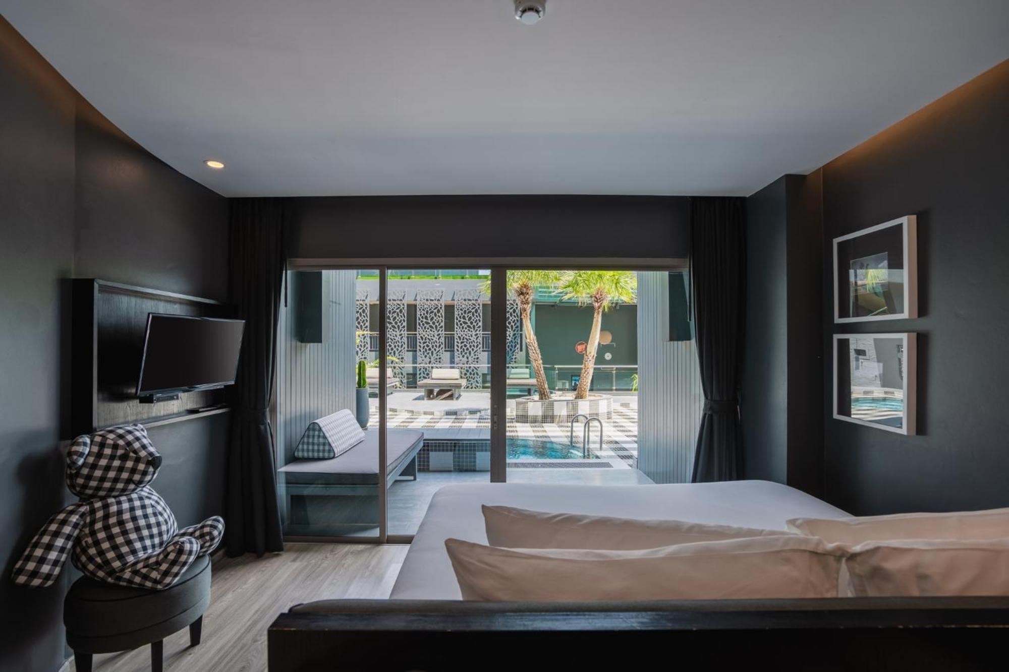 Foto Hotel Phuket Beachfront Εξωτερικό φωτογραφία